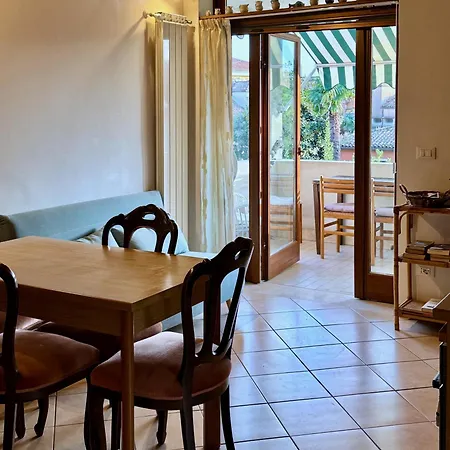 Apartamento Airy & Panoramic With Terrace, 2 Minutes From The Sea *