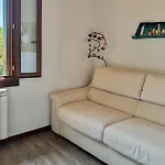 Апартаменти Airy & Panoramic With Terrace, 2 Minutes From The Sea *