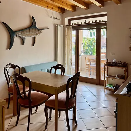 Airy & Panoramic With Terrace, 2 Minutes From The Sea * Venedig-Lido