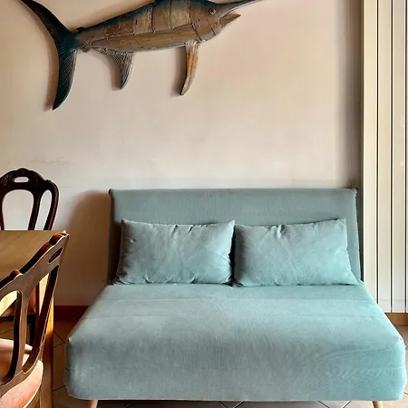 Lägenhet Airy & Panoramic With Terrace, 2 Minutes From The Sea