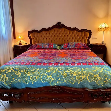 Appartement Airy & Panoramic With Terrace, 2 Minutes From The Sea Venetië-Lido