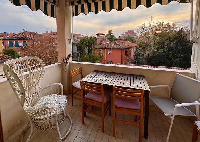 Lejlighed Airy & Panoramic With Terrace, 2 Minutes From The Sea *