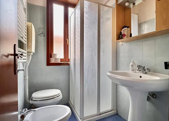 Lejlighed Airy & Panoramic With Terrace, 2 Minutes From The Sea *