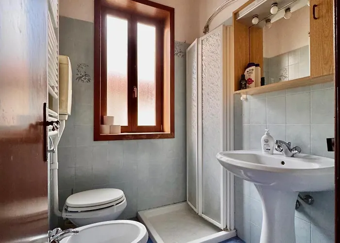 Airy & Panoramic With Terrace, 2 Minutes From The Sea *