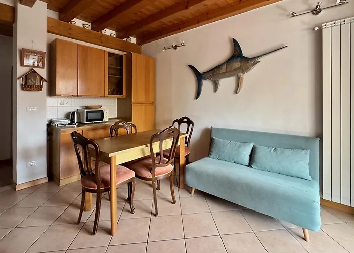 Airy & Panoramic With Terrace, 2 Minutes From The Sea Lejlighed