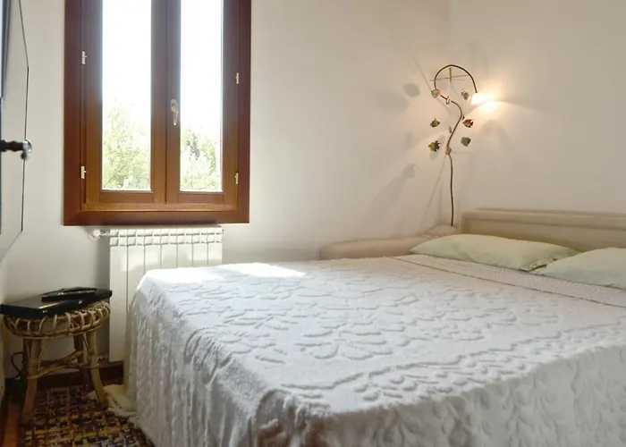 Lejlighed Airy & Panoramic With Terrace, 2 Minutes From The Sea